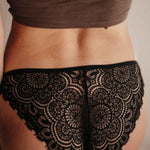 Ausfluss Slip Spitze Schwarz Fokus Naht Verarbeitung Spitze Gr. 38 hochwertige Qualitä