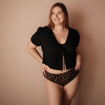 Ausflussunterwäsche Leo High Waist in Beige Schwarz vorn Bio Baumwolle Gr. 44 vegan hergestellt in Europa