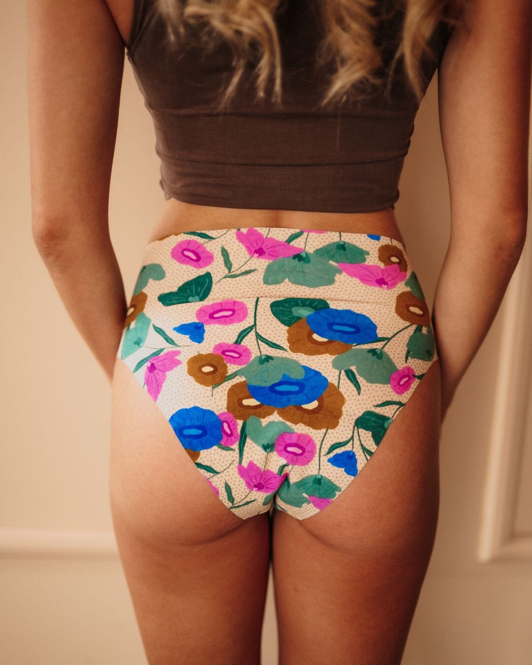 Bea Müller x Kora Mikino Artist Edition - KORA MIKINO - Menstruationsunterwäsche