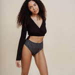 Menstruationsunterwäsche Seamless High Waist Dark Leo Strong Vorderansicht starke Menstruation