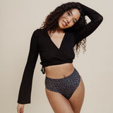 Menstruationsunterwäsche Seamless High Waist Dark Leo Strong Frontalansicht 4-Tampon-Kapazität