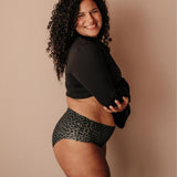 Menstruationsunterwäsche Seamless High Waist Dark Leo Strong Seitenansicht hoher Bund sanfter Halt