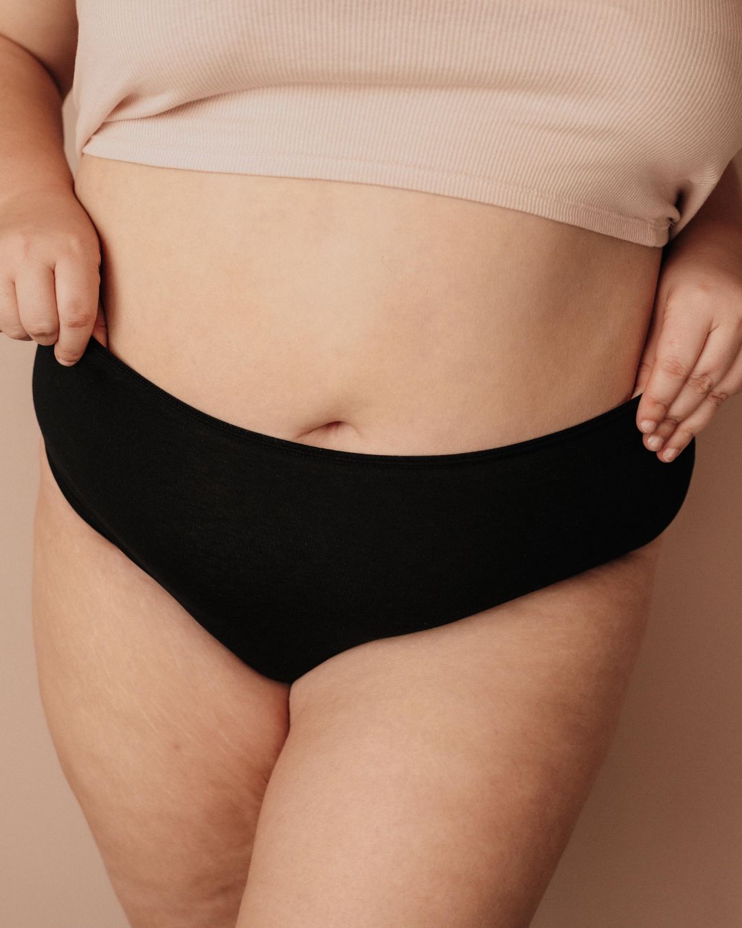 Periodenunterwäsche High Waist Bio Baumwolle schwarz Extra Strong hohe Leibhöhe maximale Saugfähigkeit.