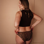 Periodenunterwäsche Seamless Leo Slip Medium Ansicht hinten klassische Passform PETA approved vegan