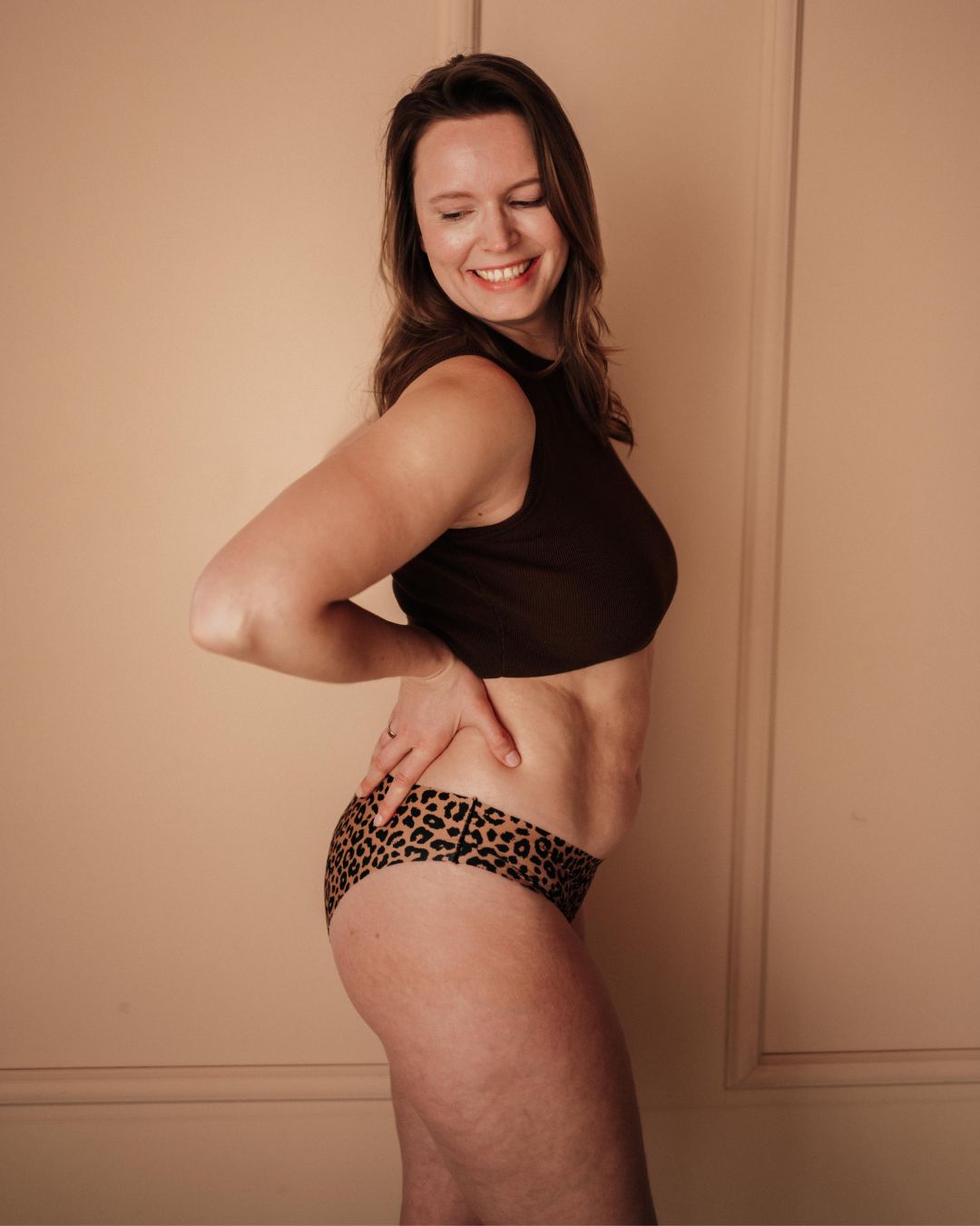 Periodenunterwäsche Seamless Leo Slip Medium Seitenansicht Leo-Print flacher Beinausschnitt kein Einschneiden