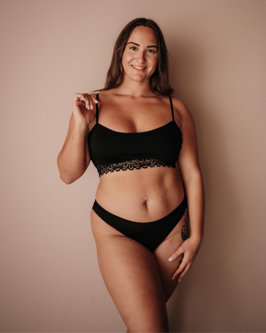 Periodenunterwäsche Spitze Slip Schwarz Bralette Kombination mittlere Saugkraft für 2-3 Tampons