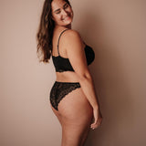 Periodenunterwäsche Spitze Slip Schwarz Medium seitlich flache Abschlüsse kein Einschneiden