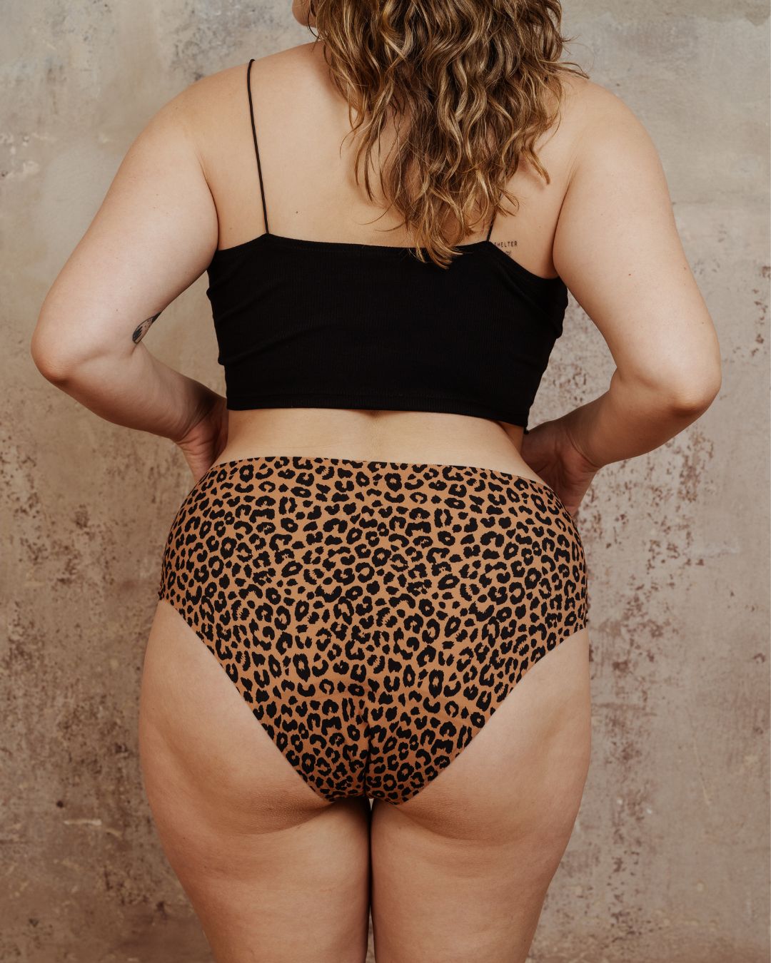 Seamless Periodenunterwäsche Leo High Waist Strong Ansicht hinten blickdicht PETA approved vegan