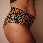 Seamless Periodenunterwäsche Leo High Waist Strong Seitenansicht hoher Bund sanfter Bauch-Halt