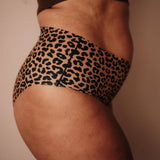 Seamless Periodenunterwäsche Leo High Waist Strong Seitenansicht hoher Bund sanfter Bauch-Halt